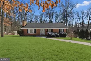 3033 Sylvan Dr, Falls Church, VA 22042 - Photo 1