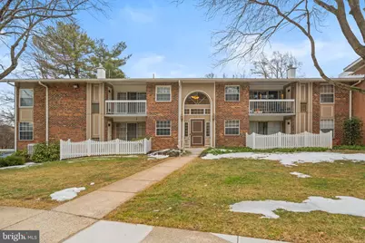 1914 Wilson Lane #T2, McLean, VA 22102 - Photo 1