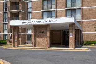 2300 Pimmit Dr, Falls Church, VA 22043 - Photo 1