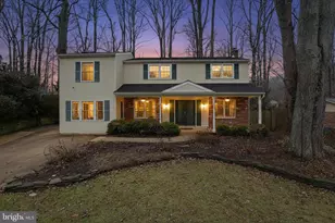 4901 Red Fox Dr, Annandale, VA 22003 - Photo 1