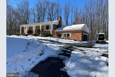 5300 Summit Drive, Fairfax, VA 22030 - Photo 1