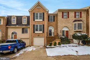 7413 Salford Ct, Alexandria, VA 22315 - Photo 1