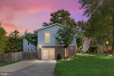 4104 Hamlin Avenue, Chantilly, VA 20151 - Photo 1