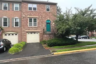 6830 Wild Rose Ct, Springfield, VA 22152 - Photo 1