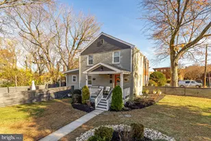 2712 Fort Dr, Alexandria, VA 22303 - Photo 1