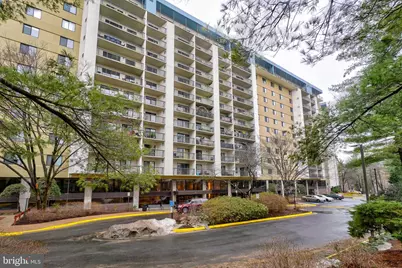 3800 Powell Lane #808, Falls Church, VA 22041 - Photo 1
