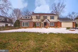 8017 Iliff Dr, Dunn Loring, VA 22027 - Photo 1