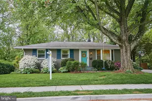 1207 Drake St SW, Vienna, VA 22180 - Photo 1