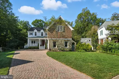 201 Prescott Circle SE, Vienna, VA 22180 - Photo 1