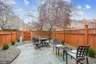 1605 Dunterry Pl, McLean, VA 22101 - Photo 1