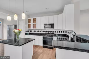 13663 Stratford Glen Pl, Herndon, VA 20171 - Photo 15