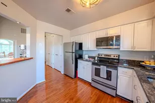 11168 Beaver Trail Ct, Reston, VA 20191 - Photo 9