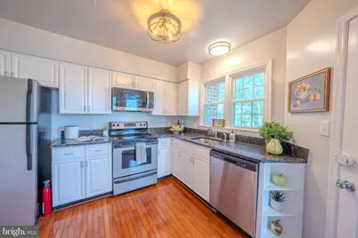 11168 Beaver Trail Court, Reston, VA 20191 - Photo 7