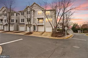 12857 Fair Briar Ln, Fairfax, VA 22033 - Photo 1
