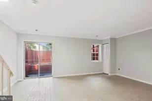 5501 Woodlawn Manor Ct, Alexandria, VA 22309 - Photo 1