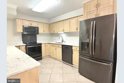 3800 Powell Lane #302, Falls Church, VA 22041 - Photo 1