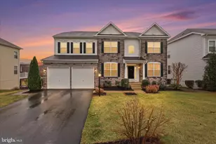 5575 James Young Wy, Fairfax, VA 22032 - Photo 1