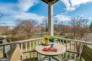 6611 E Wakefield Dr, Alexandria, VA 22307 - Photo 1