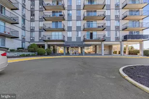 3245 Rio Dr, Falls Church, VA 22041 - Photo 1