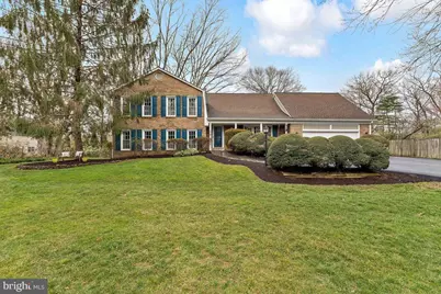 2698 Linda Marie Drive, Oakton, VA 22124 - Photo 1