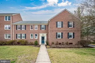 6619 E Wakefield Dr, Alexandria, VA 22307 - Photo 1