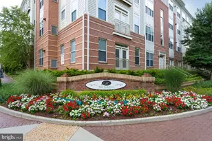 2765 Centerboro Dr, Vienna, VA 22181 - Photo 1