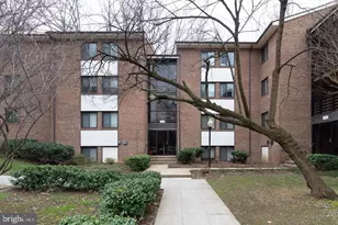 1540 Northgate Square, Reston, VA 20190 - Photo 1