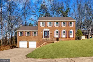 7820 Antiopi St, Annandale, VA 22003 - Photo 1