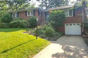 5916 Bush Hill Dr, Alexandria, VA 22310 - Photo 1
