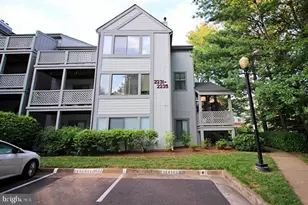 2233 Hunters Run Dr, Reston, VA 20191 - Photo 1