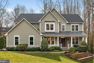 3527 Valeview Dr, Oakton, VA 22124 - Photo 1