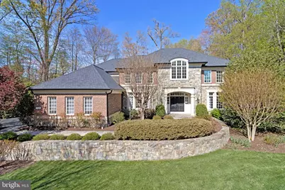 7814 Crownhurst Court, McLean, VA 22102 - Photo 1