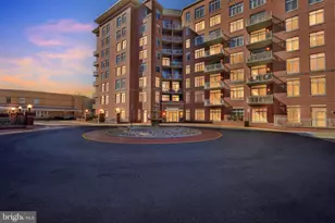 4490 Market Commons Dr, Fairfax, VA 22033 - Photo 1