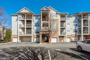 12104 Garden Grove Cir, Fairfax, VA 22030 - Photo 1