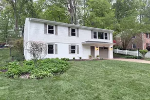 8615 Kerry Ln, Springfield, VA 22152 - Photo 1