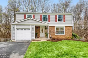 5216 Jarrett Ct, Centreville, VA 20120 - Photo 1