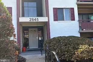 2845 Windsor Dr, Falls Church, VA 22042 - Photo 1