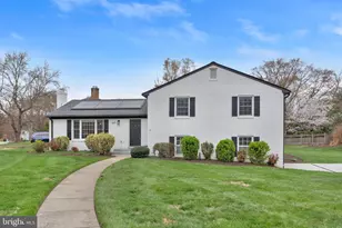 2215 Lida Ct, Alexandria, VA 22306 - Photo 1