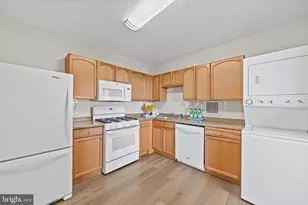 3701 S George Mason Dr, Falls Church, VA 22041 - Photo 1