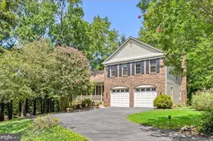 1626 Linway Park Dr, McLean, VA 22101 - Photo 1