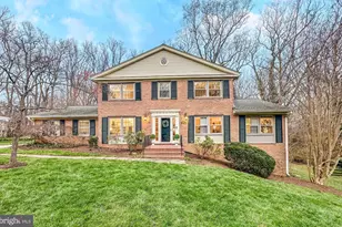 1558 Forest Villa Ln, McLean, VA 22101 - Photo 1