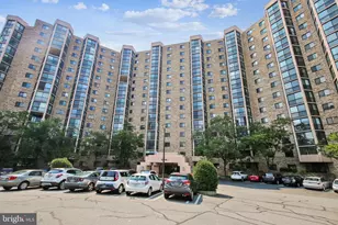 5902 Mt Eagle Dr, Alexandria, VA 22303 - Photo 1