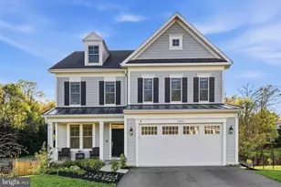 4592 Marshall Hls Ln, Fairfax, VA 22030 - Photo 1
