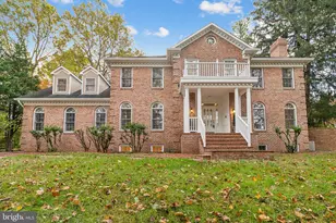 2527 Hunter Mill Rd, Oakton, VA 22124 - Photo 1