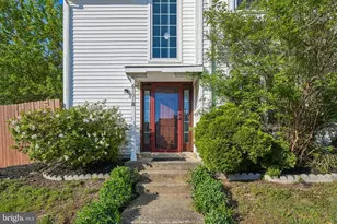 6101 Hoskins Hollow Cir, Centreville, VA 20121 - Photo 1