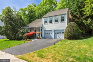 9011 Banyon Ridge Rd, Fairfax Station, VA 22039 - Photo 1