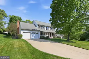 1262 Mason Mill Ct, Herndon, VA 20170 - Photo 1
