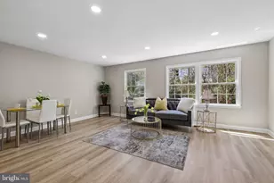 6302 Paddington Ln, Centreville, VA 20120 - Photo 1
