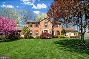 12822 Willow Glen Ct, Herndon, VA 20171 - Photo 1