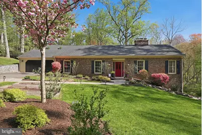 7504 Blaise Trail, McLean, VA 22102 - Photo 1